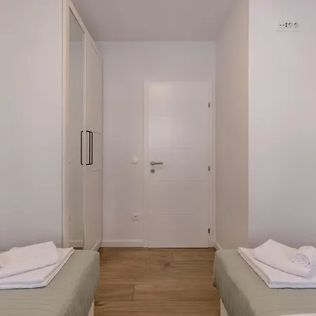Adriatic Nest, Cozy And Modern Two Bedroom * Kaštela