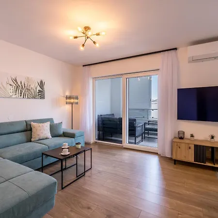 Adriatic Nest, Cozy And Modern Two Bedroom * Kaštela