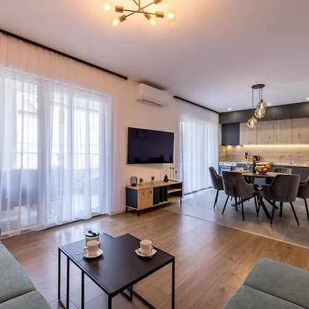 Apartmán Adriatic Nest, Cozy And Modern Two Bedroom