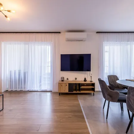 Adriatic Nest, Cozy And Modern Two Bedroom Kaštela