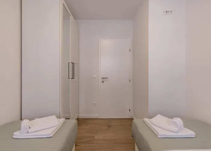 Adriatic Nest, Cozy And Modern Two Bedroom * Kaštela
