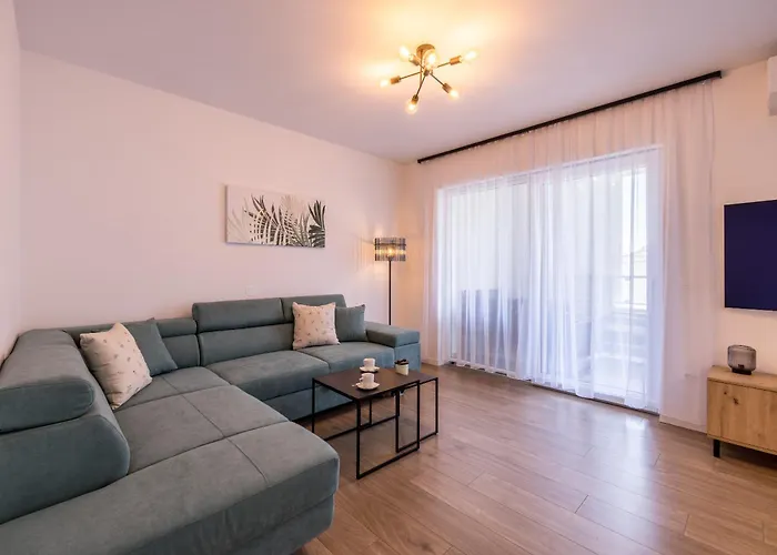 Adriatic Nest, Cozy And Modern Two Bedroom Apartamento *