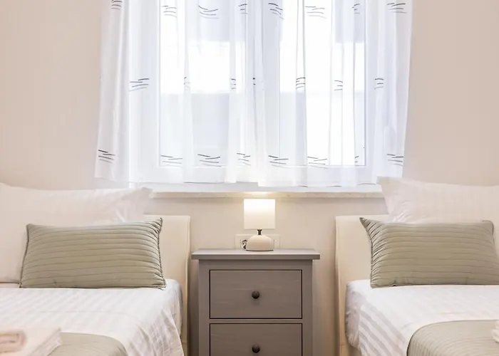 Apartamento Adriatic Nest, Cozy And Modern Two Bedroom Kaštela