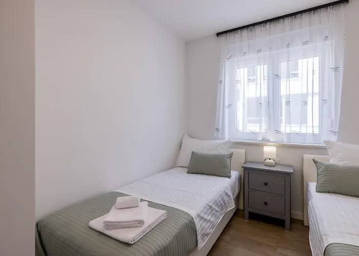 Adriatic Nest, Cozy And Modern Two Bedroom * Kaštela
