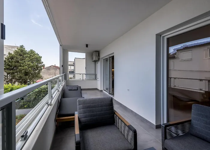 Adriatic Nest, Cozy And Modern Two Bedroom *